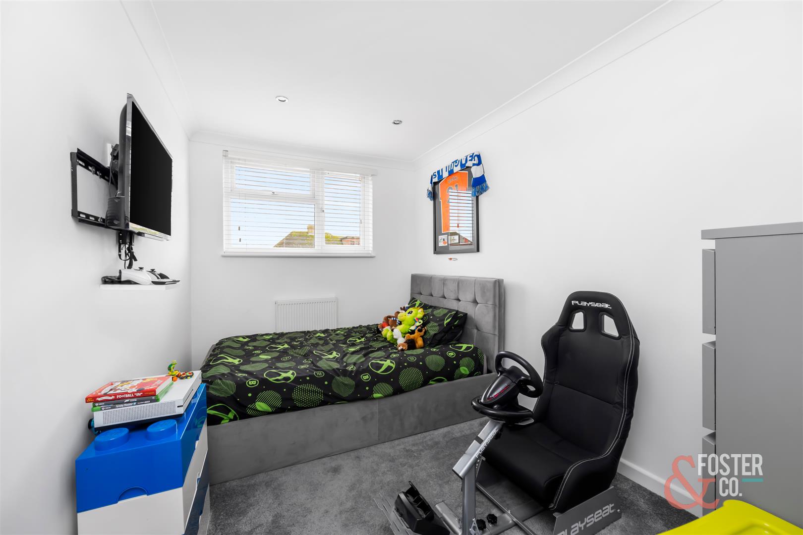 Franklin Road, ShorehamBySea Foster & Co.